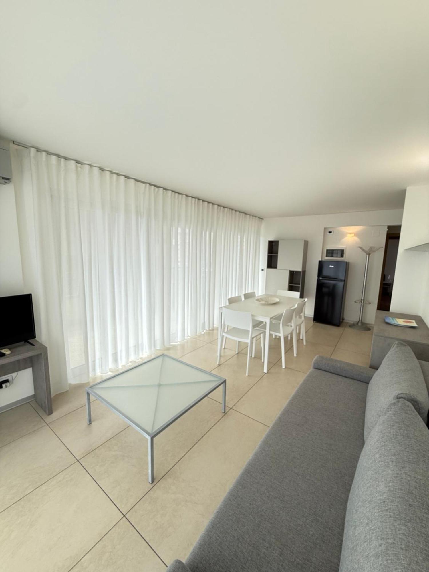 Torre Argonavis Apartment Lignano Sabbiadoro Exterior photo